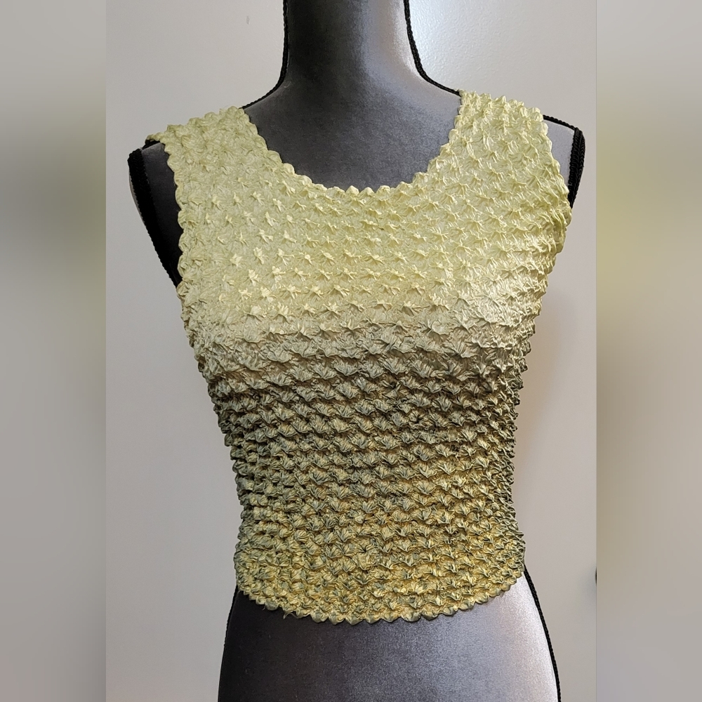 Vintage Top Sleeveless Light Olive Green(Magic Bubble Shirt/Popcorn Shirt)
